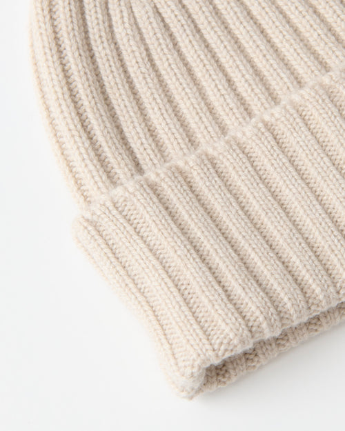 Mackie Cairn Cashmere Beanie Hat Ecru
