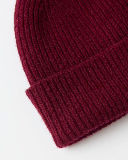Mackie Clyde Lambswool Beanie Hat Bordeaux