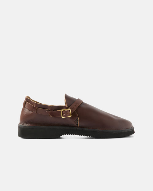 Side view of brown Aurora Middle English leather shoe