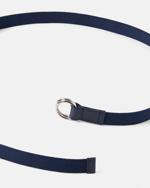 Close-up of bridle leather trim on Beorma webbing belt