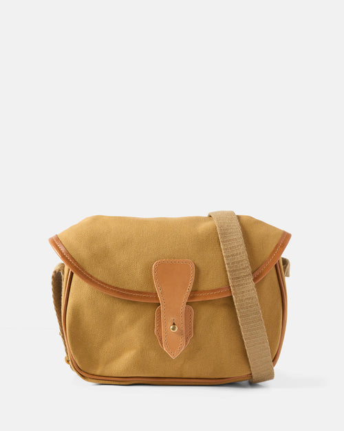Sandstone Beorma Lomond waxed canvas leather cartridge bag front view