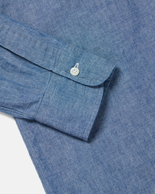 Close-up of cuff detail on blue Kamakura Vintage Ivy chambray shirt